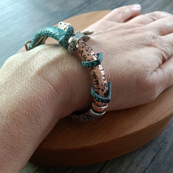 KIM ROGERS Silver Brass Copper Tone Teal Panel Stretch Charm Bracelet - Picture 3 of 5